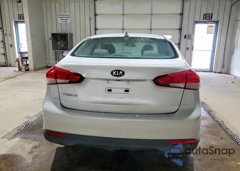 2017 Kia Forte Lx из США, поврежденный, VIN 3KPFK4A70HE014474